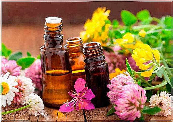 Natural oils and flowers