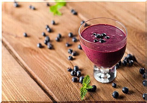 blueberry smoothie for collagen production