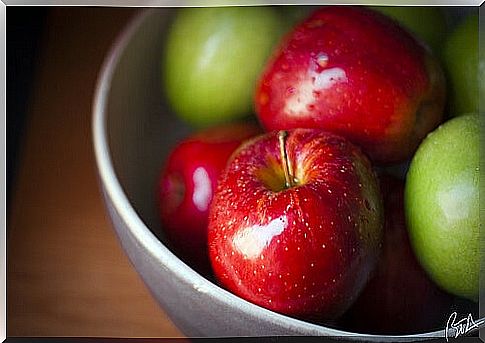 Apples and fruit