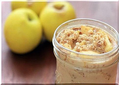 Quinoa with apple and cinnamon: all the benefits for breakfast