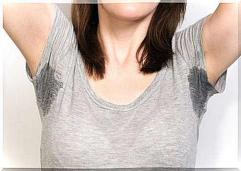 Remove sweat stains