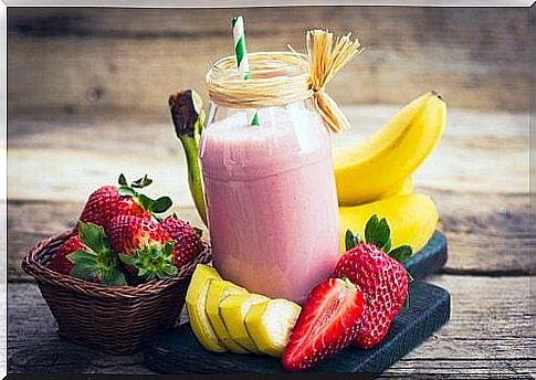 Smoothie and fresh fruit