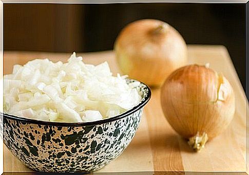 How to make onion juice