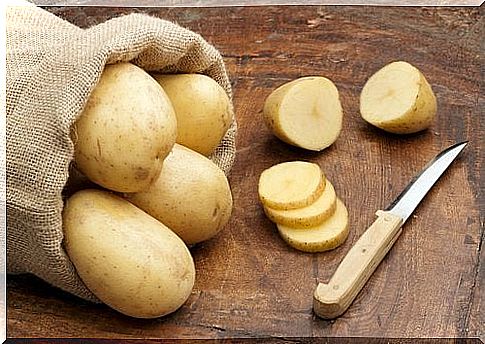 Sliced ​​potatoes