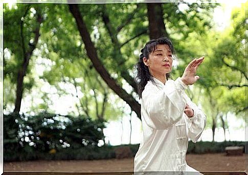 Reduce pain with tai chi