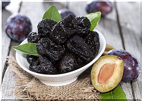 The best fruits for treating anemia