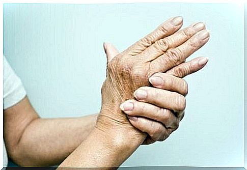 Treat arthritis thanks to 6 essential oils